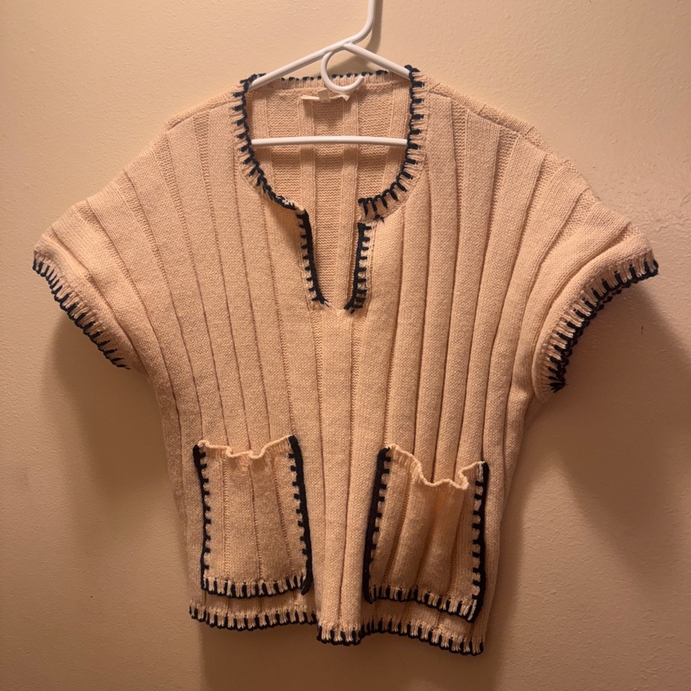 Patterned Outfit Clothing Bundle - image 4